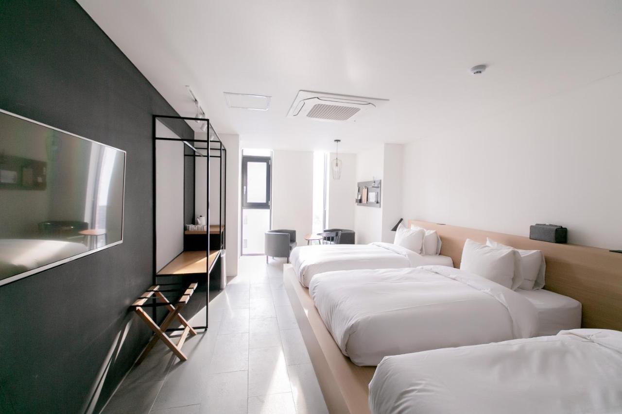 Boutique Hotel Bombom Gangneung Exterior foto
